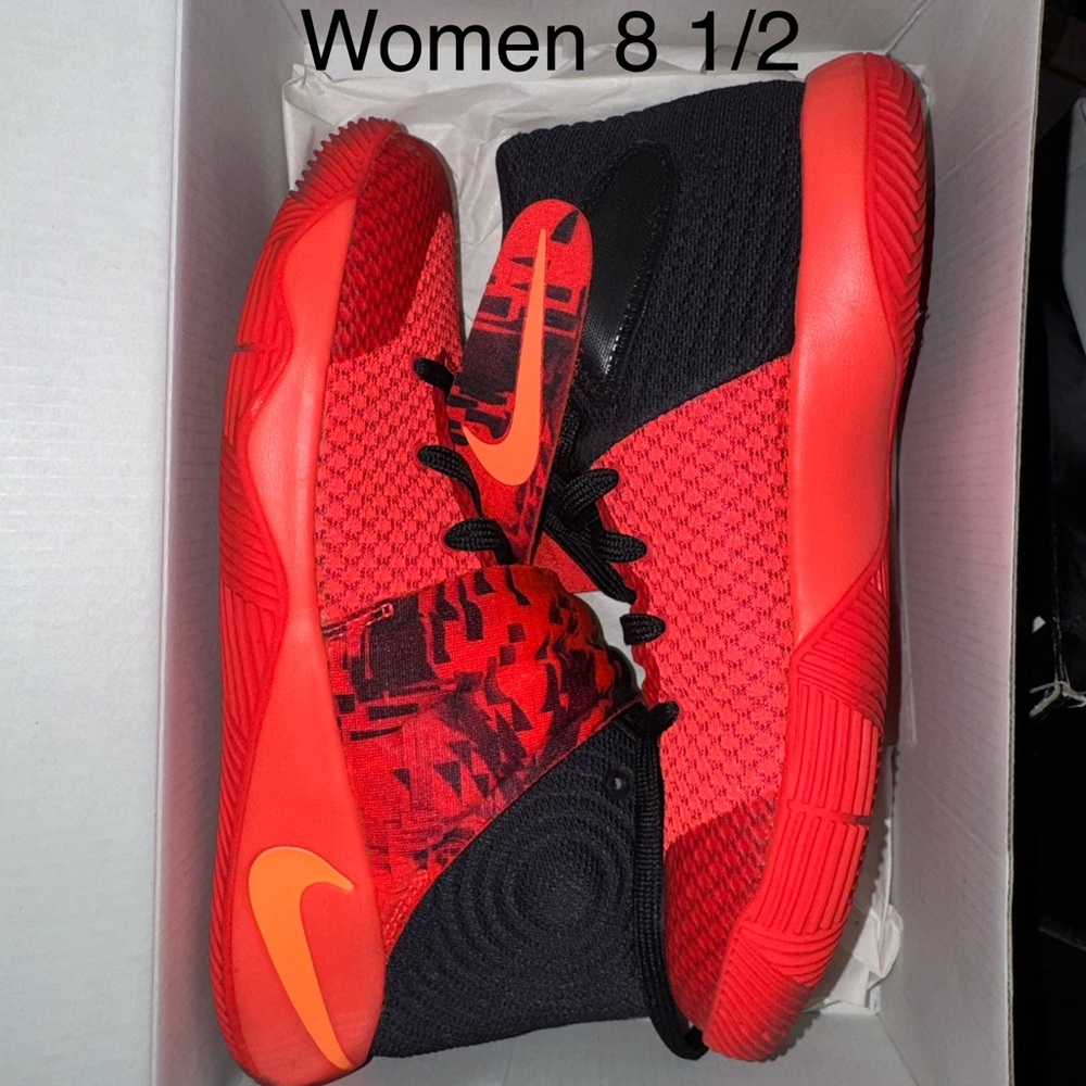 Nike Women's Black and Orange Athletic Shoes